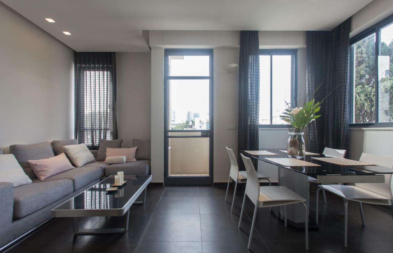 Appartamento Luxury Penthouse 2 Bed Near Rothchild Tel Aviv Esterno foto