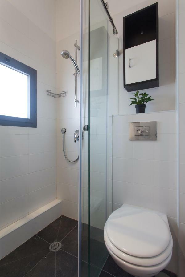 Appartamento Luxury Penthouse 2 Bed Near Rothchild Tel Aviv Esterno foto