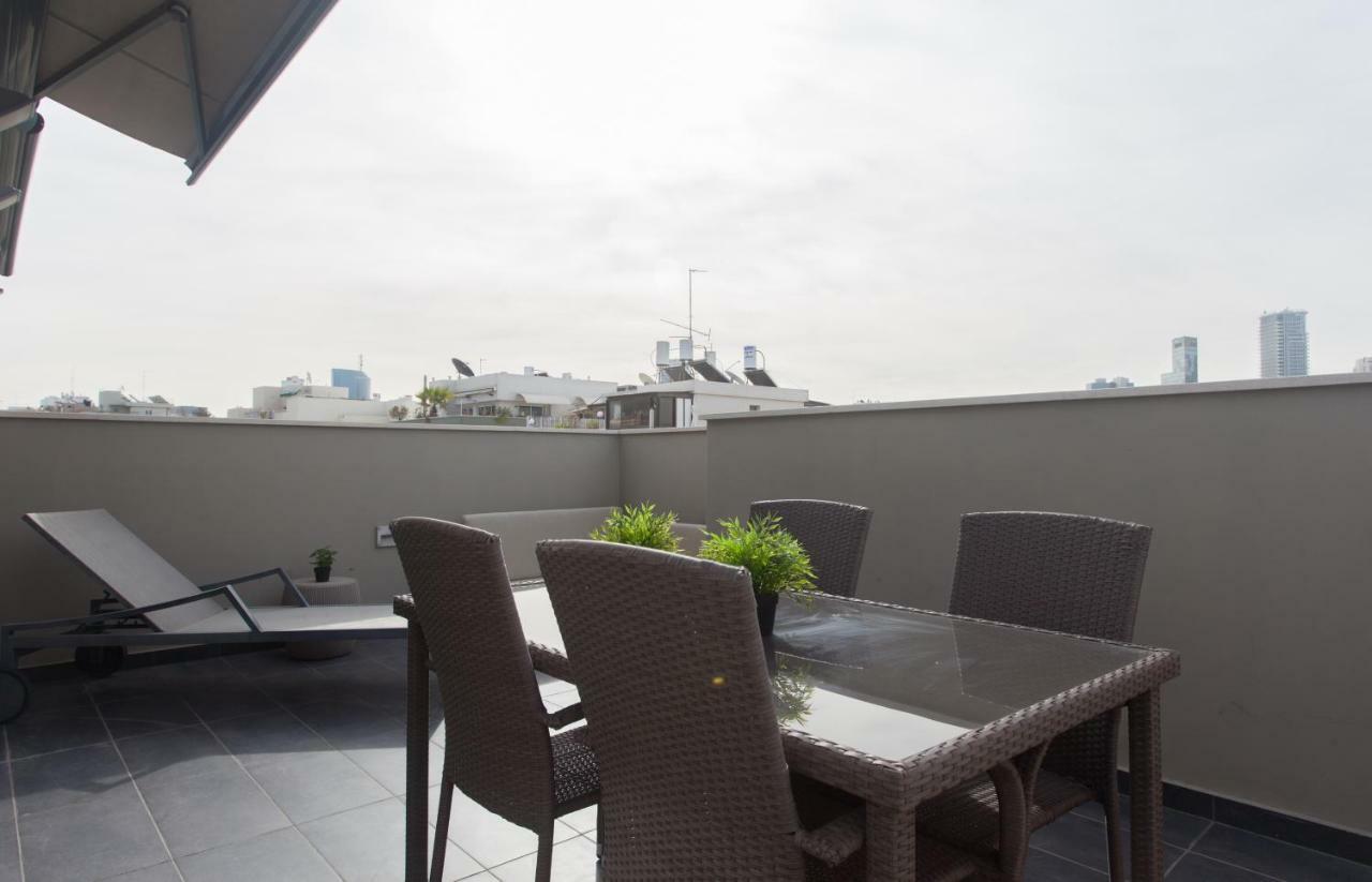 Appartamento Luxury Penthouse 2 Bed Near Rothchild Tel Aviv Esterno foto